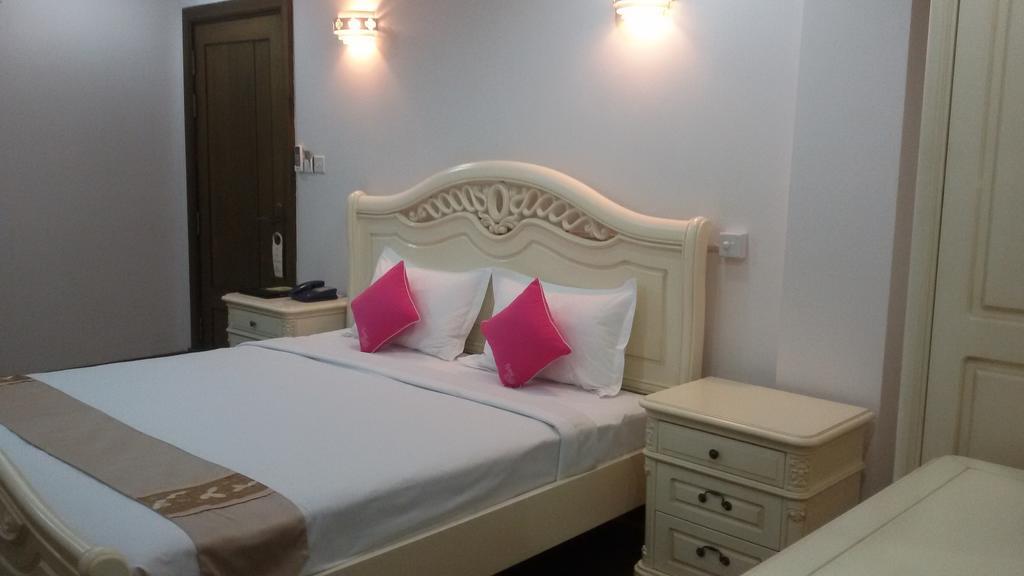 Palm Spring Resort Yangon Ruang foto
