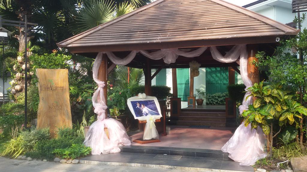 Palm Spring Resort Yangon Bagian luar foto