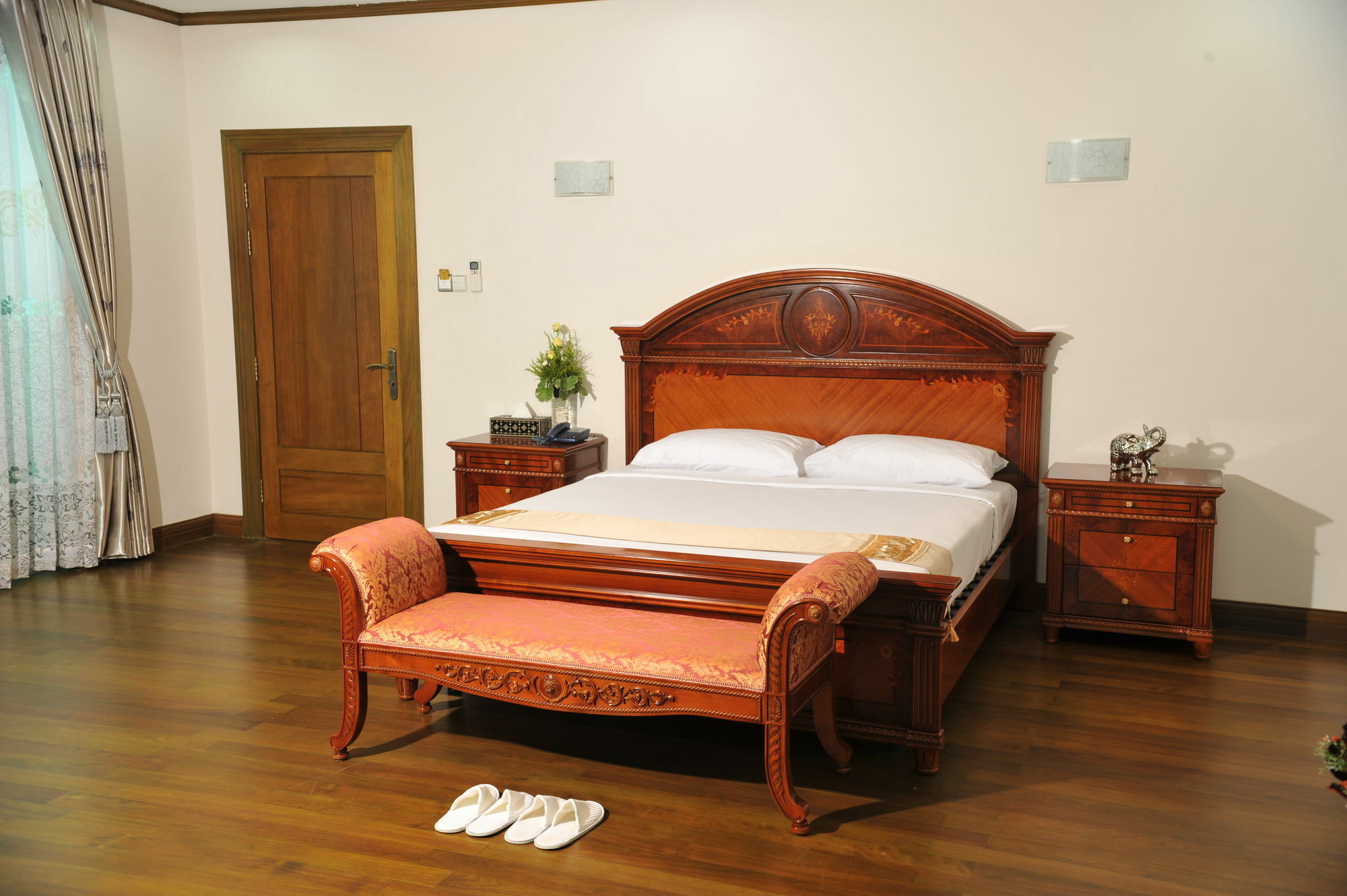 Palm Spring Resort Yangon Bagian luar foto