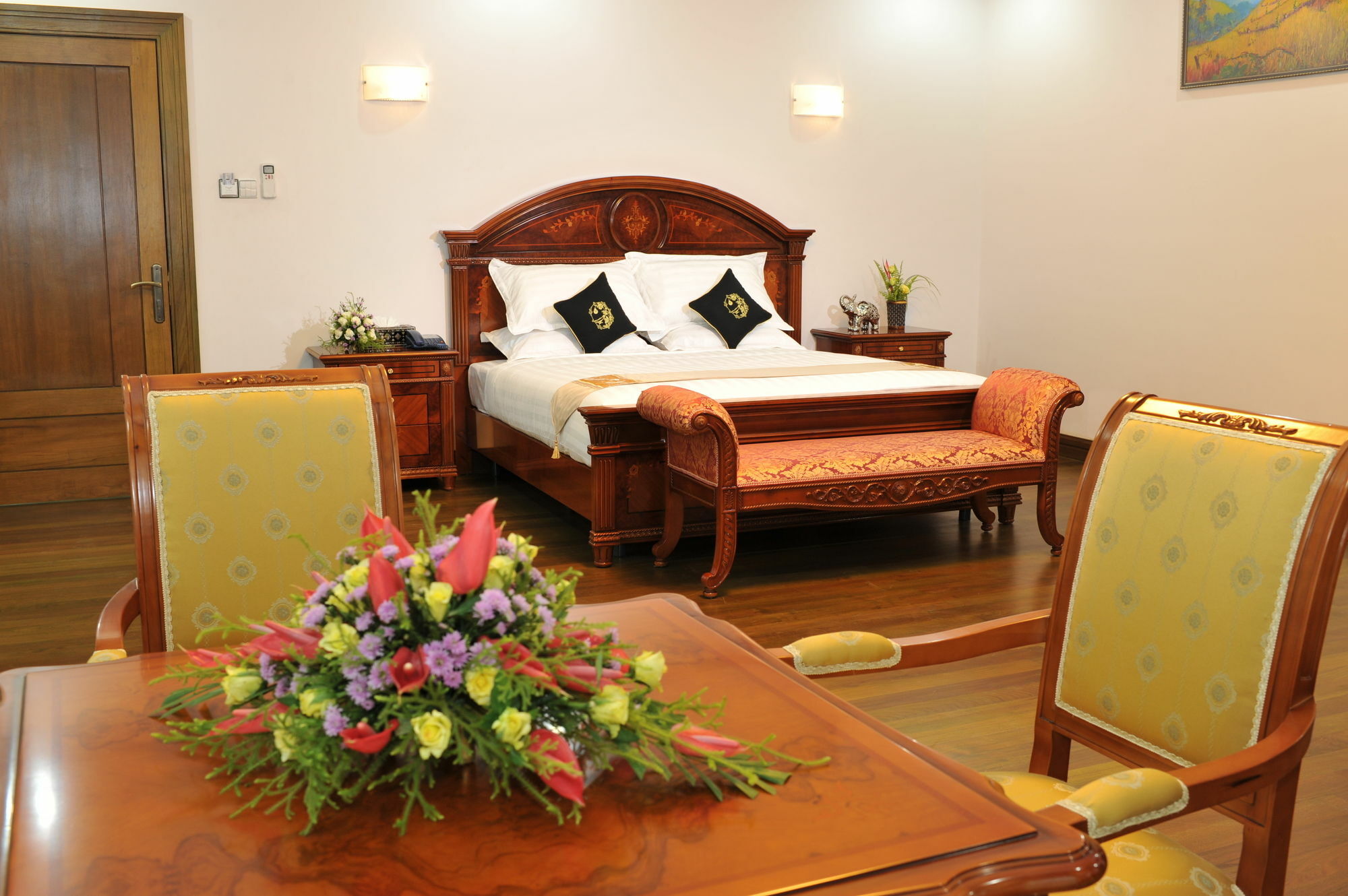 Palm Spring Resort Yangon Bagian luar foto