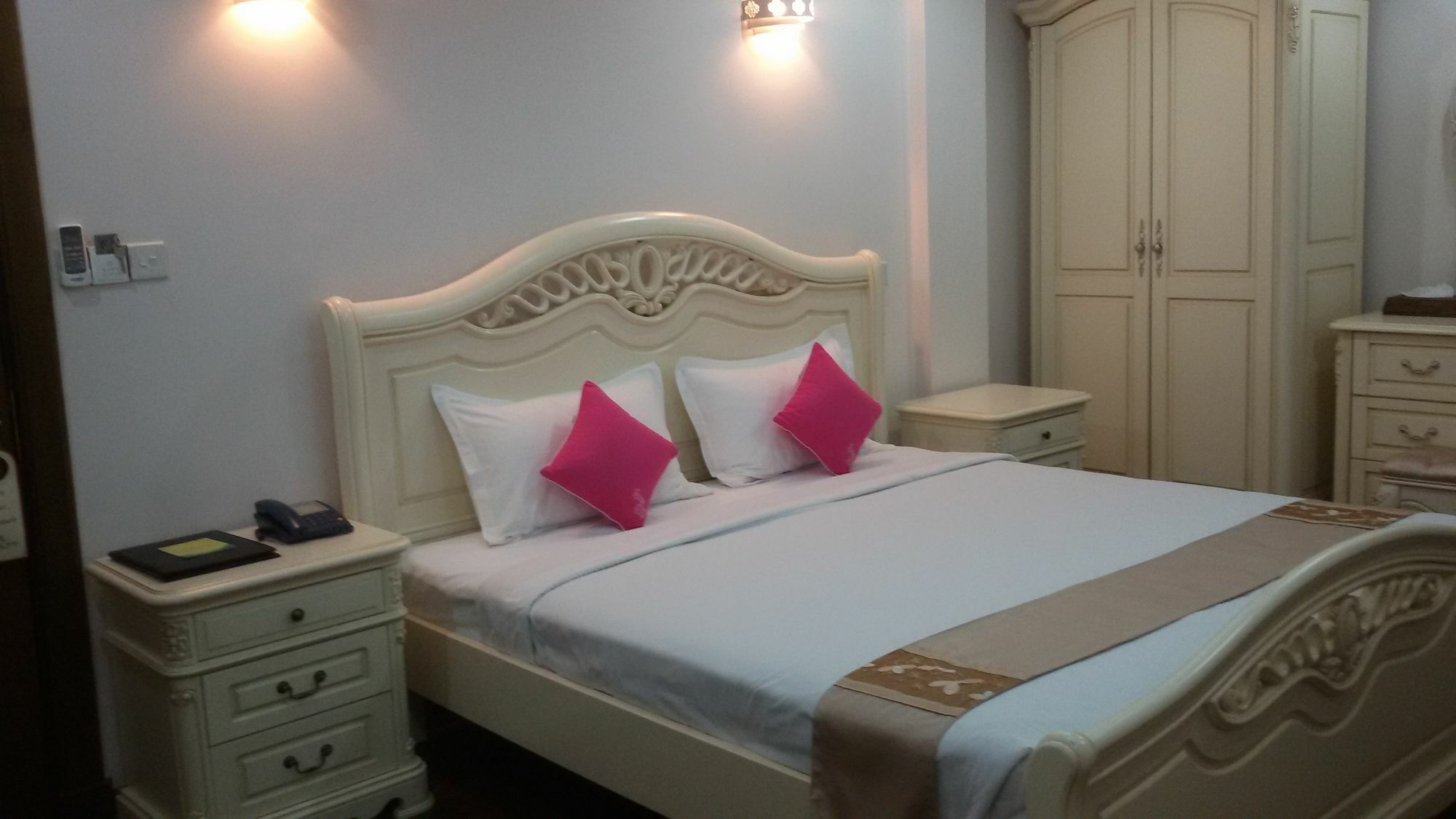 Palm Spring Resort Yangon Bagian luar foto