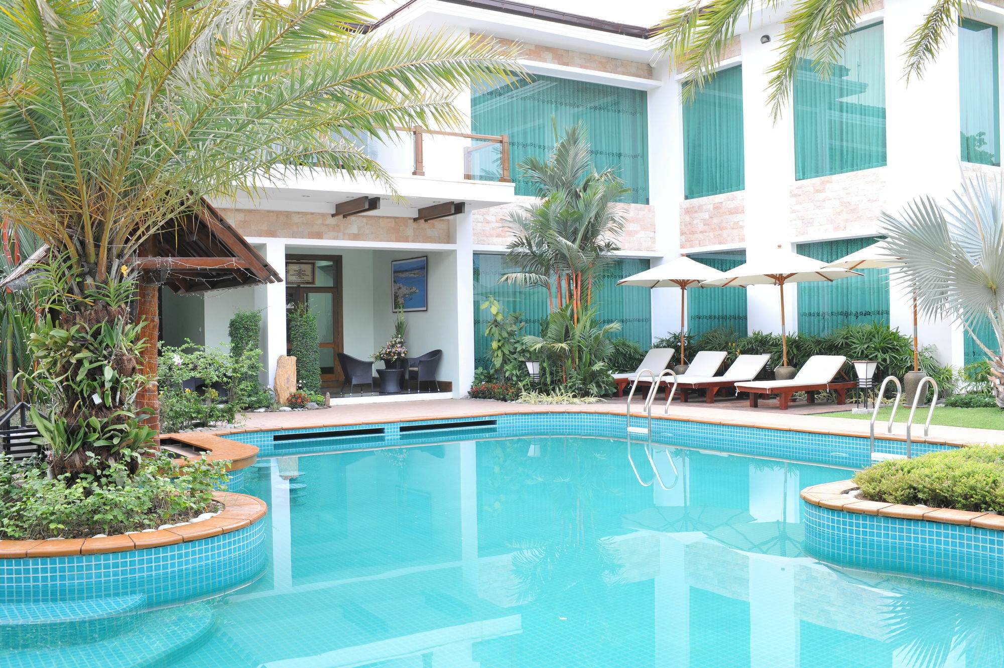 Palm Spring Resort Yangon Bagian luar foto